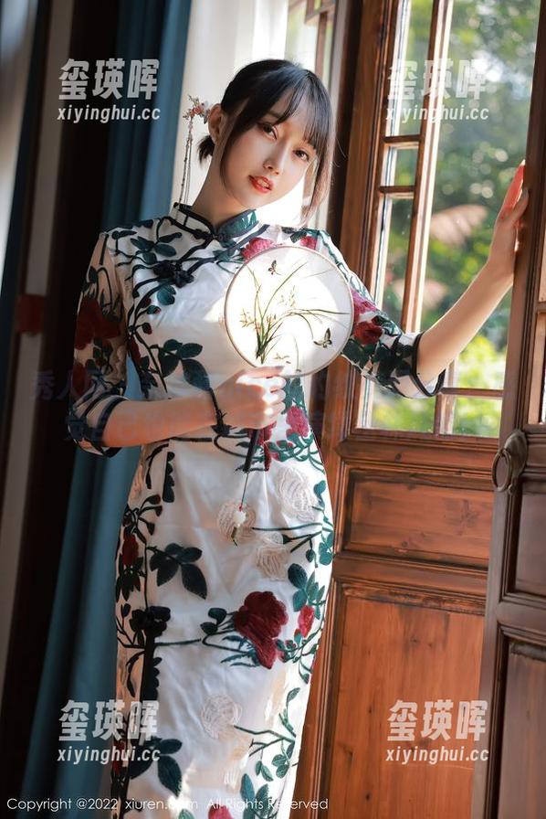 秀人网 - 奈汐酱nice的豹纹美图分享：感觉自己也能在城市里演绎丛林风情！