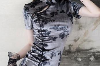 秀人网 - 看!孟狐狸FoxYini和她的网袜,原图拍得简直像是腿部时尚秀!图册冲!