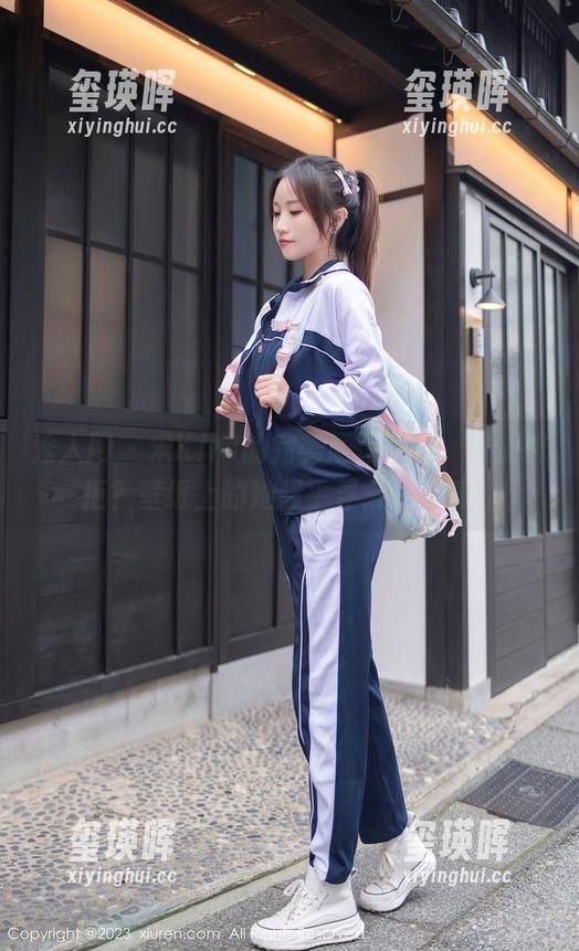 秀人网 - 宋KiKi的完美翘臀写真，谁能抗拒？壁纸上的她超乎寻常的美感！