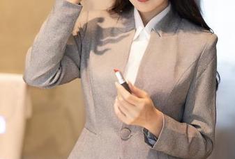 秀人网 - 探秘程程程的睡衣狂欢，作品集原图全曝光！