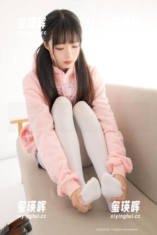 紧急企划 - 小枫私拍：裤里丝，图包里的每个细节都让人心跳加速！