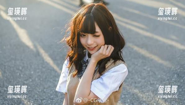 厨娘的调皮时光：舞小喵的神秘合集图片，让你忍不住想靠近！