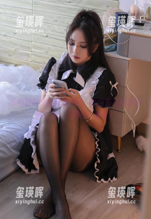 苏嫣嫣阿姨的制服套图，高清处理让我怀疑人生！这是什么仙女？