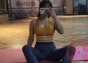 微密圈 - 若若老师的连衣裙在线上，完全是春天的代言人，美图的春风拂面千万别错过！