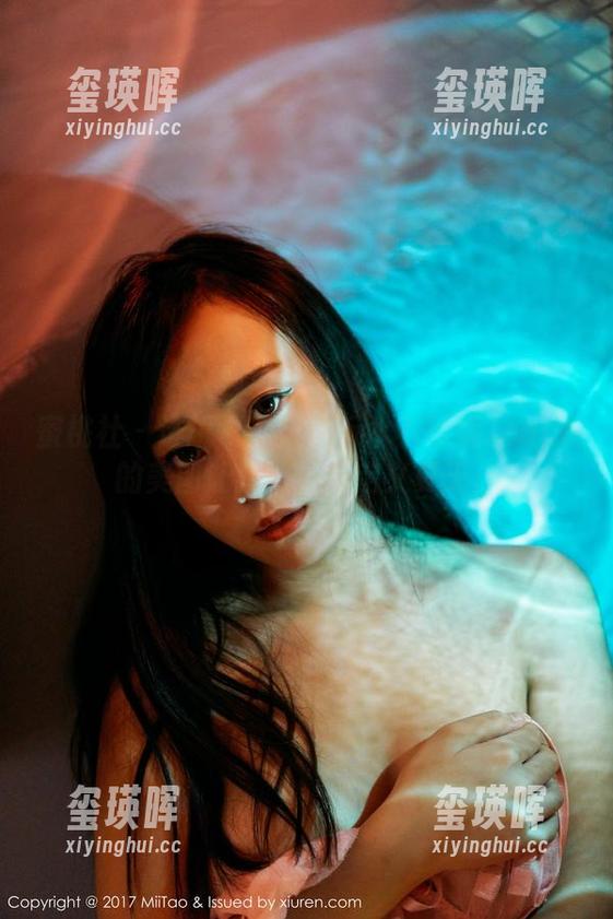 蜜桃社-珍妮Jeane 蜜桃社 - 谁说夏天只能玩水?珍妮Jeane的美图让我们重新定义夏天。