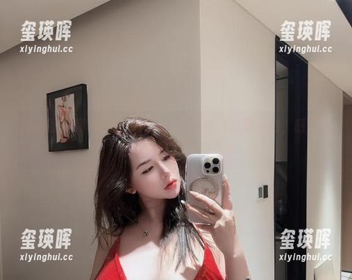 微密圈 - 阿色的泳衣美图：当我看到这组私拍，感觉我的夏天突然来了！