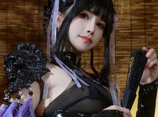 最新cos的白婚纱花嫁,鹿八岁baby又来撒糖了!