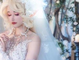 路过了鹿八岁baby的连衣裙资源，瞬间让我感觉生活充满色彩，你懂的！