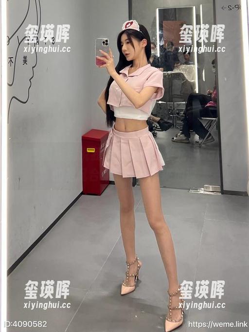 微密圈 - 别说我没提醒你：黎允熙baby的圣诞合集会让你心跳加速