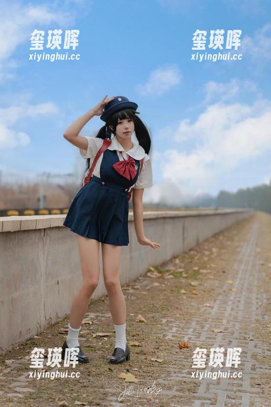 初恋的味道从未如此真实，黏黏团子兔在线高清等你来嗅！