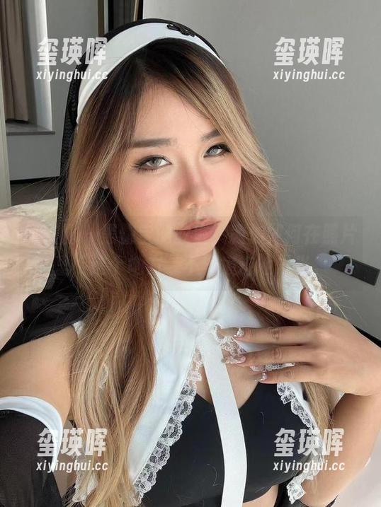 微密圈 - 黑饱宝的教室，教你如何在照片里“这个地方”不着痕迹地发光。